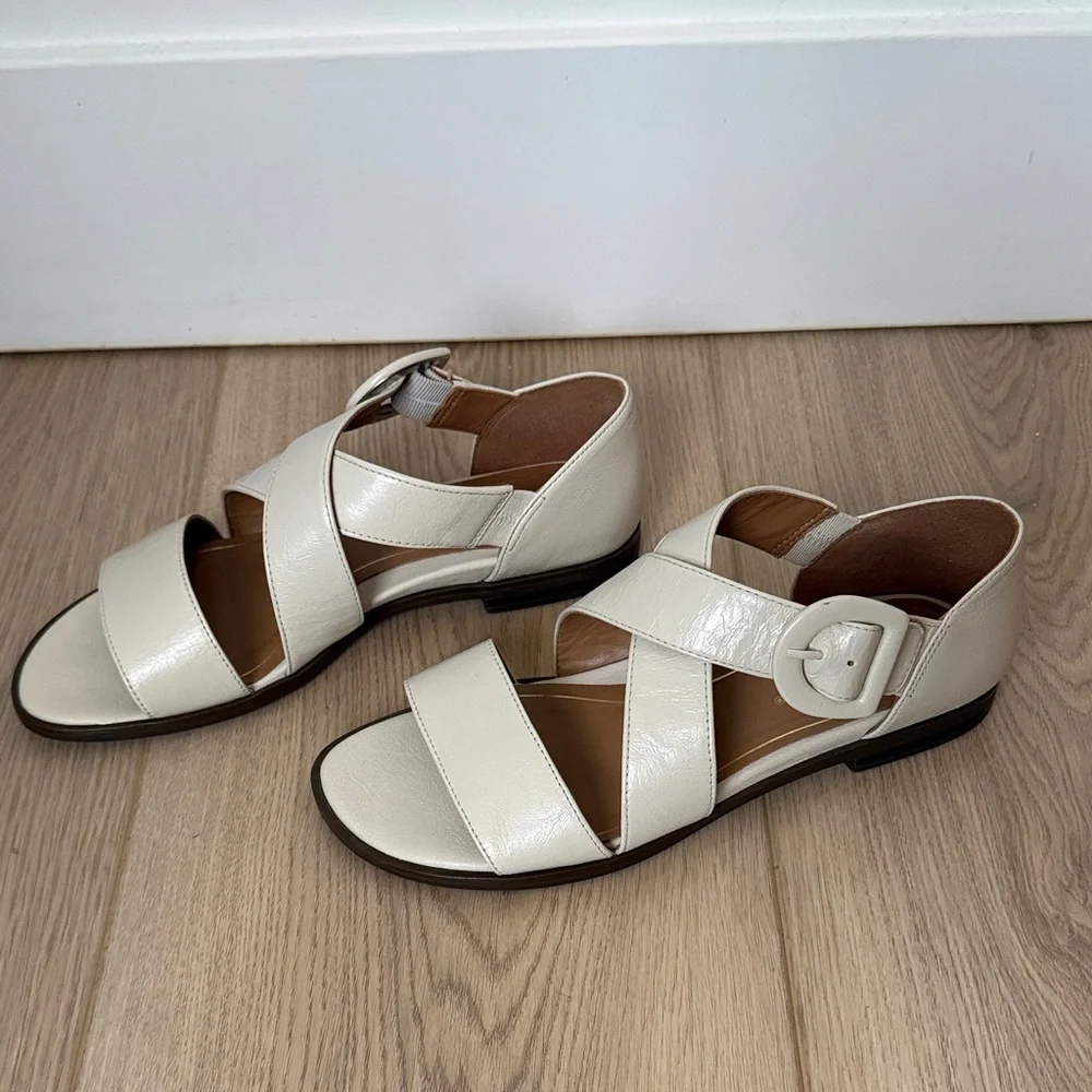 Vionic Pacifica Women's Leather Sandals, Cream Strappy Flats, Size 8 - Picture 6 of 12